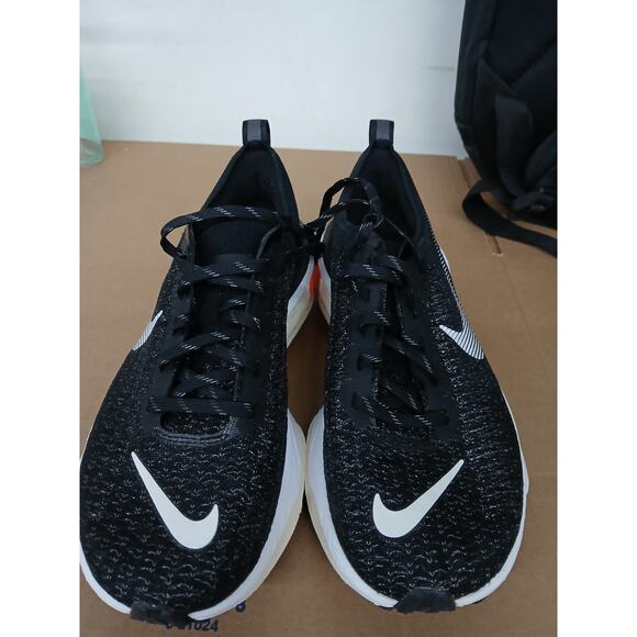 USED Nike Invincible 3 Women's Road Running Shoes Black/White/Dark Grey-Sz 7.5